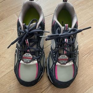Skechers Lightweight Safety Toe Women